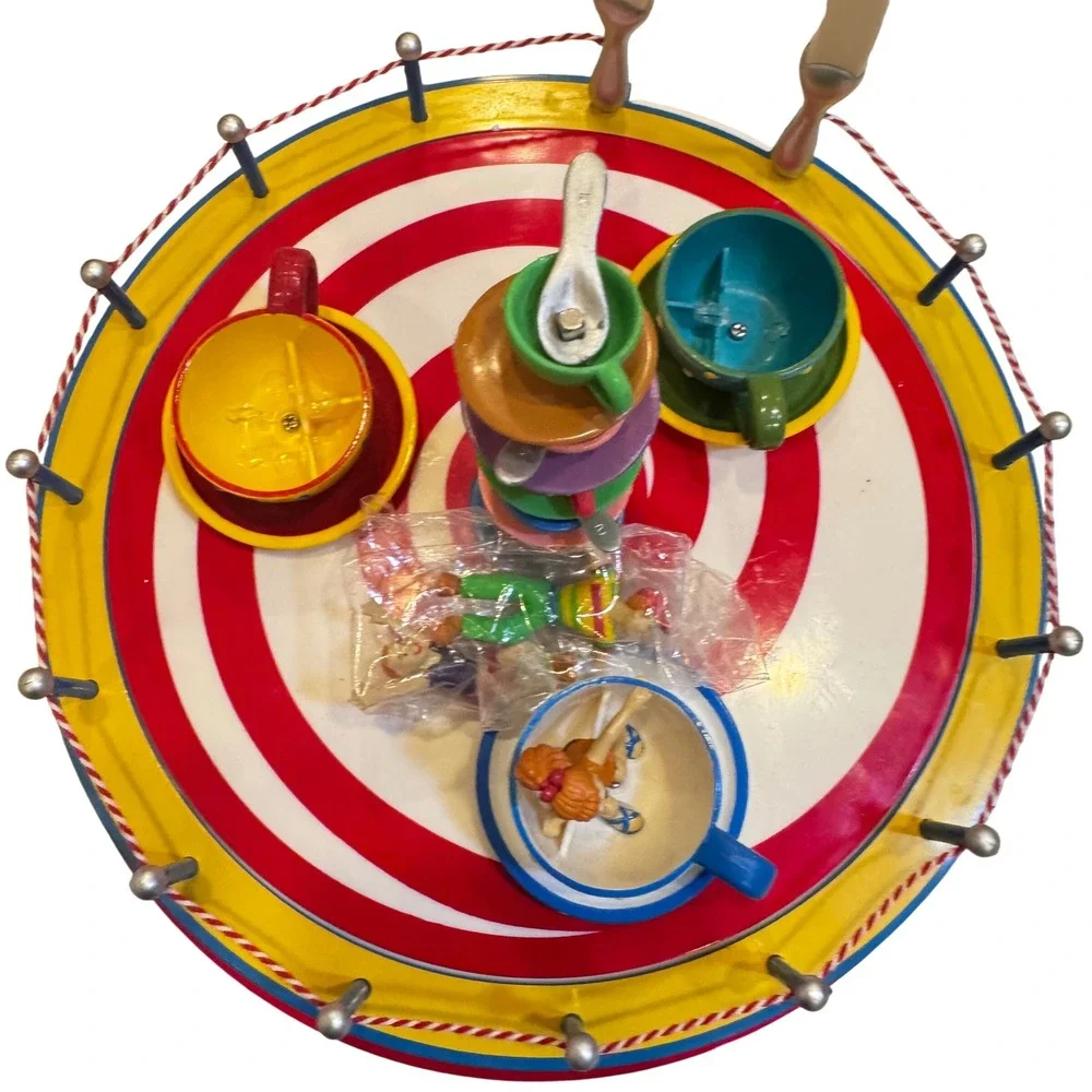 Department 56 Carnival Twirling Tea Cups‎ Village Spins vintage '04 Need adapter